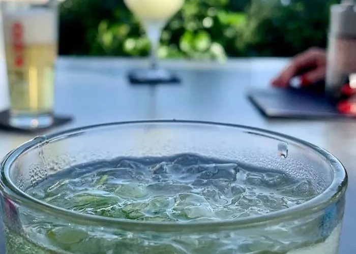 Daire Nissi Pool View Large Terrace 450m From Nissi