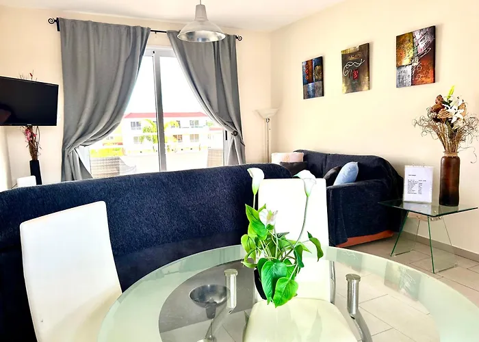 Daire Nissi Pool View Large Terrace 450m From Nissi *