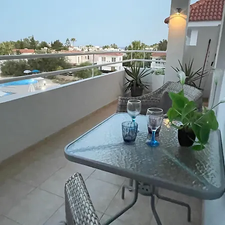 Διαμέρισμα Nissi Pool View Large Terrace 450m From Nissi