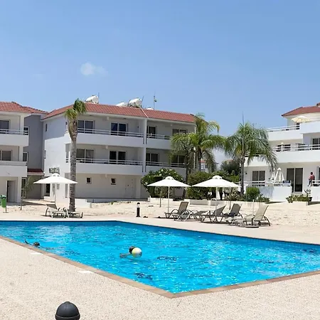 Nissi Pool View Large Terrace 450m From Nissi Διαμέρισμα