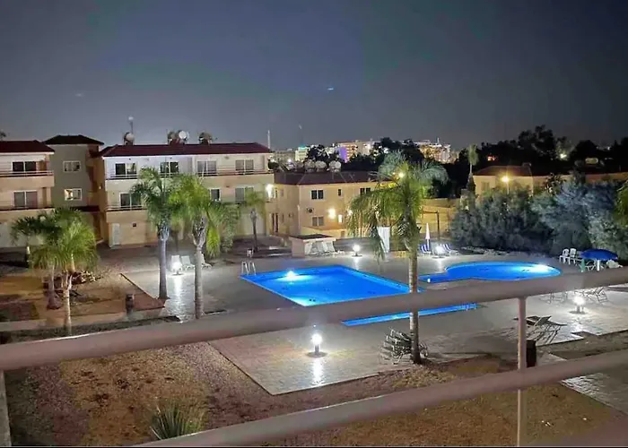 Nissi Pool View Large Terrace 450m From Nissi דירה