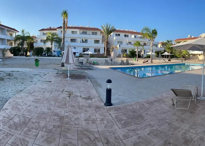 Nissi Pool View Large Terrace 450m From Nissi Apartman