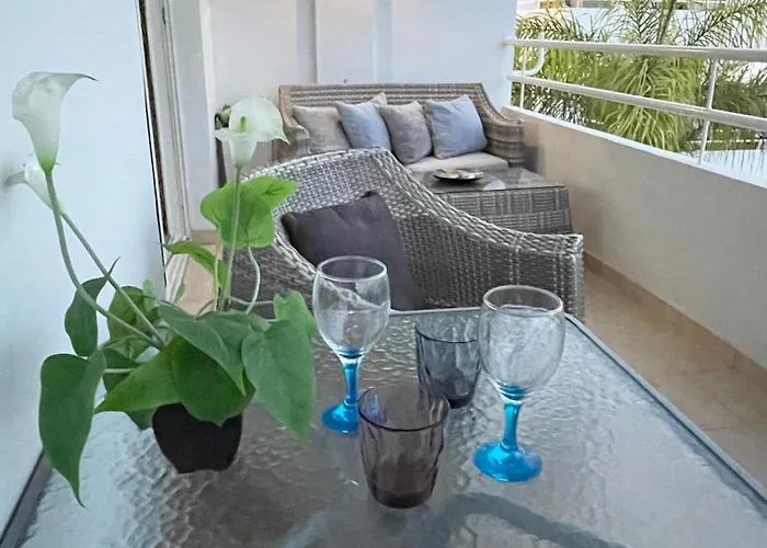 Nissi Pool View Large Terrace 450m From Nissi Apartman *